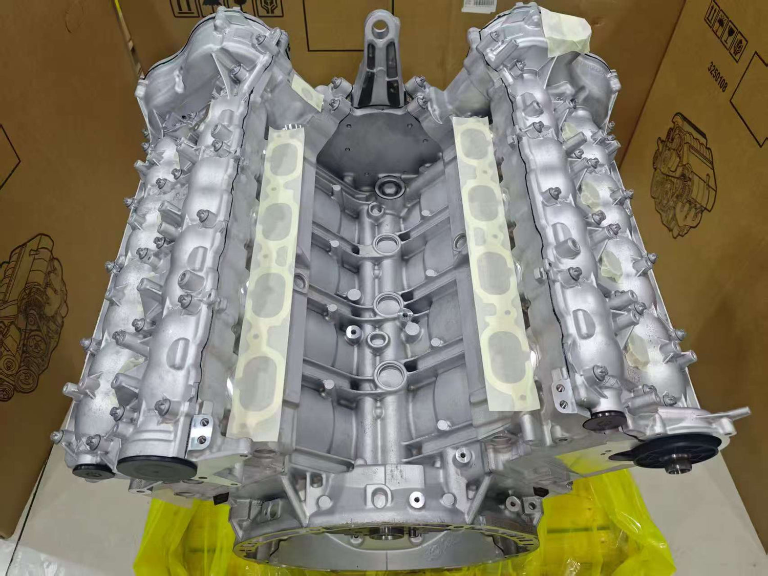 Mercedes-Benz Engine Parts - Dongpeng Automotive  Engine